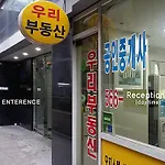 W-House