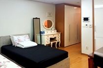 W-house Apartment *